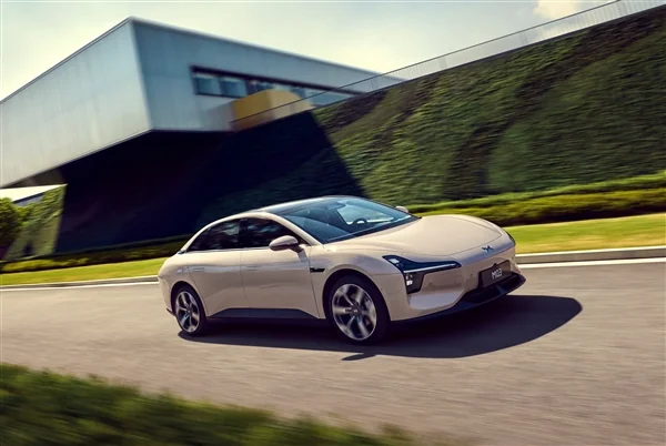新能源车电池装机量激增，上半年平均容量突破65kWh！